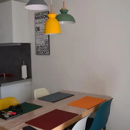 Apartment A Avec Piscine