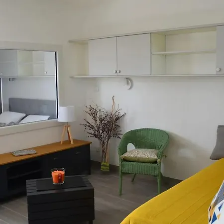 Apartment A Avec Piscine